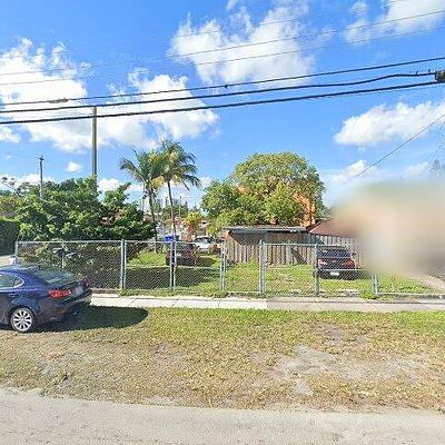 200 Nw 34 Th Ave, Miami, FL 33125