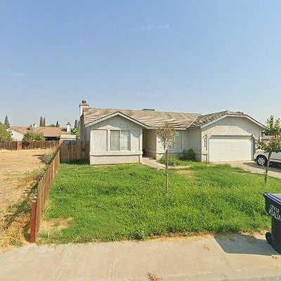 2040 E Pershing Ave, Visalia, CA 93292