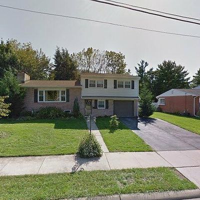 26 Octagon Ave, Reading, PA 19608