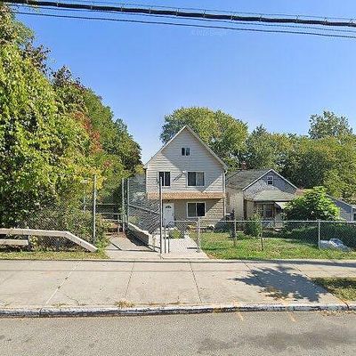 261 South Ave, Staten Island, NY 10303