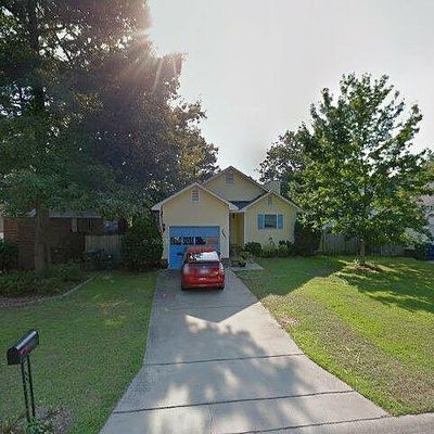 2681 Rivercliff Rd, Fayetteville, NC 28301