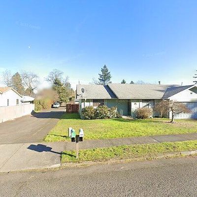 2828 Se 134 Th Pl, Portland, OR 97236