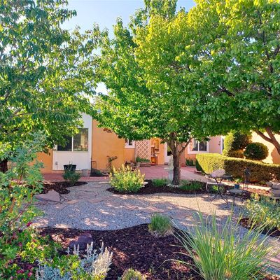 2320 Calle Pacifica, Santa Fe, NM 87505