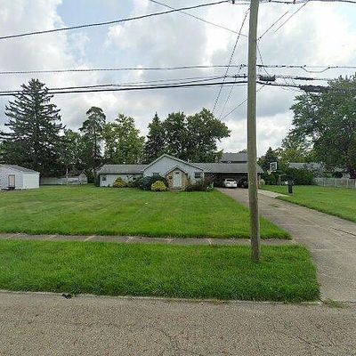 2324 Clark Ave, Alliance, OH 44601