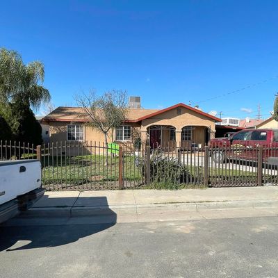 2329 Patton St, Delano, CA 93215