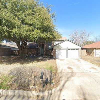 2414 Mckensie Ln, Grand Prairie, TX 75052