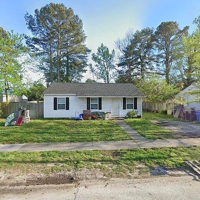 2421 Youngman Rd, Chesapeake, VA 23323