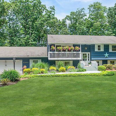 3235 Ridgewood Rd, Allenwood, NJ 08720