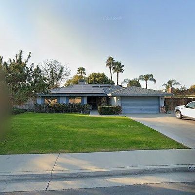 3405 Denver Way, Bakersfield, CA 93309