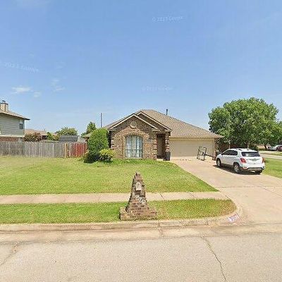 3508 Quail Run Dr, Moore, OK 73160