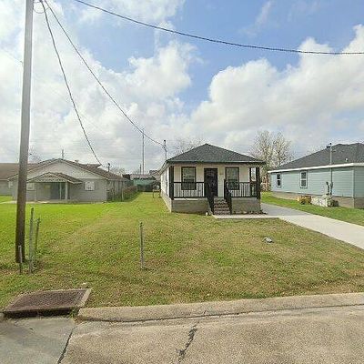 353 Dixie Ave, Houma, LA 70363