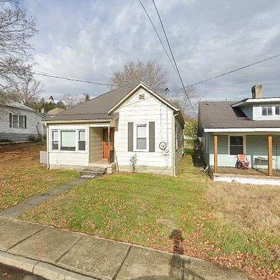 359 Buchanan St, Bristol, VA 24201