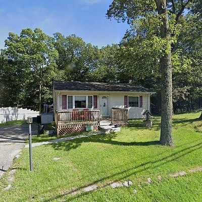 301 Dupont Ave, Hopatcong, NJ 07843