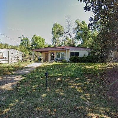 3046 Noland St, Marianna, FL 32446