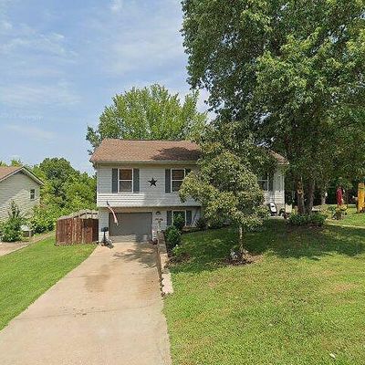 414 E Clement St, De Soto, MO 63020