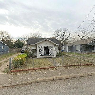 418 E Young, San Antonio, TX 78214