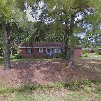 4216 Summerset Dr, Portsmouth, VA 23703