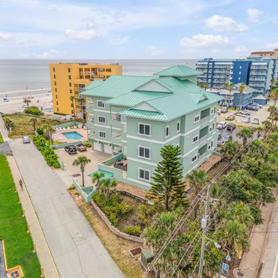 423 S Atlantic Ave, New Smyrna Beach, FL 32169