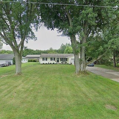 4233 Sunnydale St, Lima, OH 45807