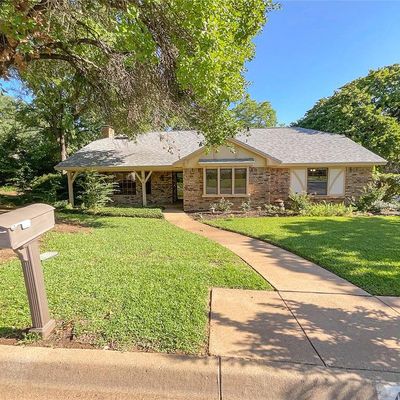 4301 Steeplechase Trl, Arlington, TX 76016