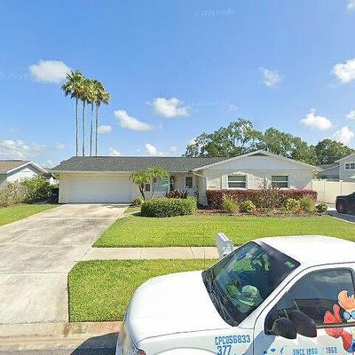 4662 Bay Crest Dr, Tampa, FL 33615