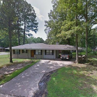 3805 Patrick Henry Dr, Little Rock, AR 72209