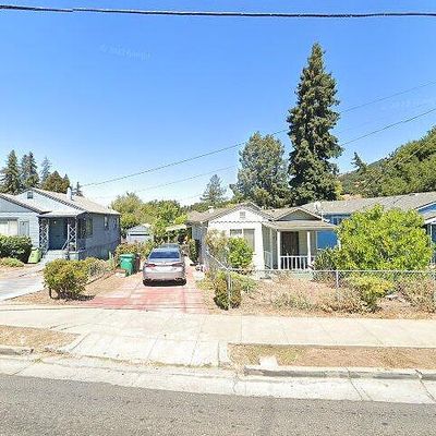 3911 Edwards Ave, Oakland, CA 94605