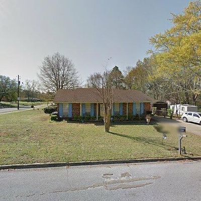 520 Groveland Dr, Montgomery, AL 36109