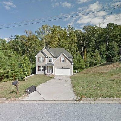 529 Carlton Dr E, Palmetto, GA 30268