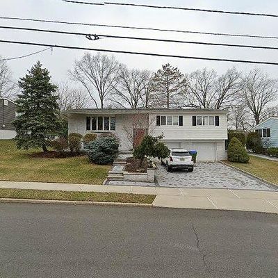 53 Harmon Rd, Edison, NJ 08837