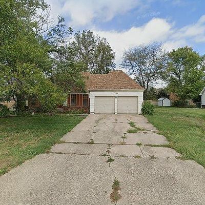 530 Meadow Rd, El Dorado, KS 67042