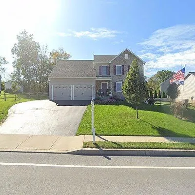 569 Red Run Rd, East Earl, PA 17519