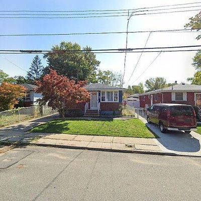 58 Macormac Pl, Staten Island, NY 10303