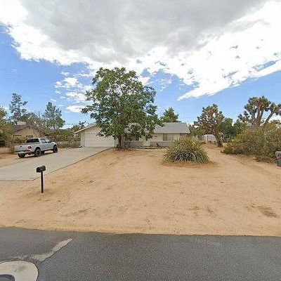 58133 Alta Mesa Dr, Yucca Valley, CA 92284