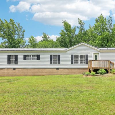 65 Peachtree Lake Dr, Sharpsburg, GA 30277