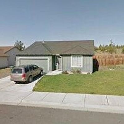 668 Sw Cedar Hill Dr, Madras, OR 97741