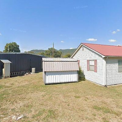 676 Stoutown Rd, Blaine, TN 37709