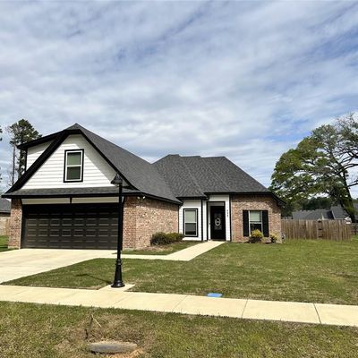 688 Stanley Rd, Stonewall, LA 71078