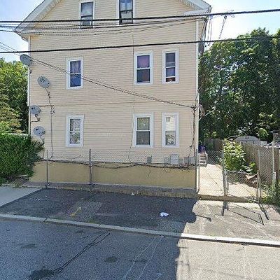 69 Bowdoin St, Providence, RI 02909