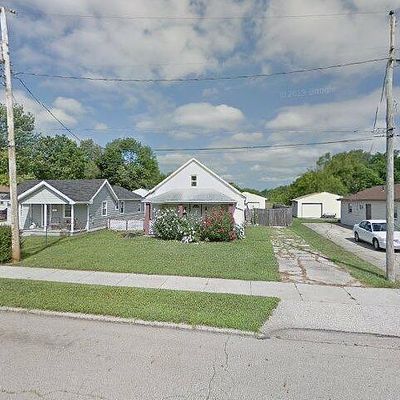 718 Dixie Ave, Troy, OH 45373