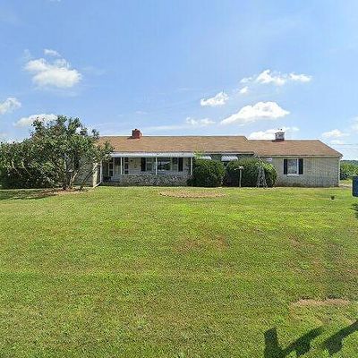 725 Marticville Rd, Pequea, PA 17565