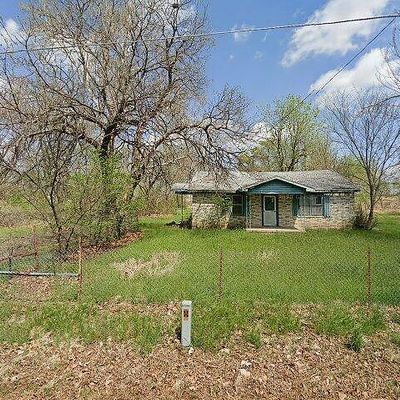 603 E Apache St, Marlow, OK 73055