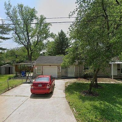 604 Harrison St, Florissant, MO 63031