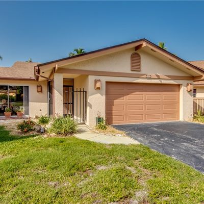 6425 Royal Woods Dr, Fort Myers, FL 33908