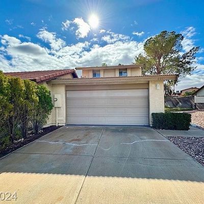 8817 Borla Dr, Las Vegas, NV 89117