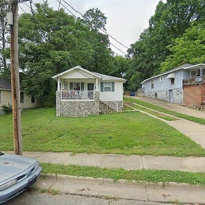 913 Pittsburg Ave, Winston Salem, NC 27105