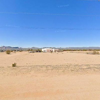 925 S Ligurta Rd, Golden Valley, AZ 86413