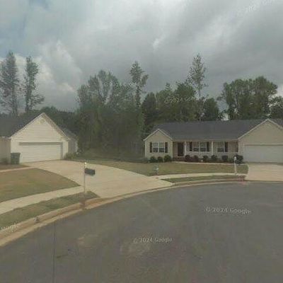 927 Rosewood Ln, Monroe, GA 30656