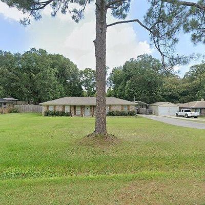 8082 Brunson Ave, Semmes, AL 36575