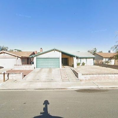 1113 N Sierra View St, Ridgecrest, CA 93555